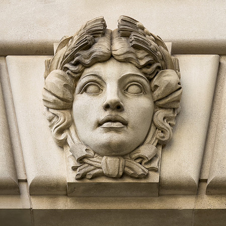 Vigilant Mascaron