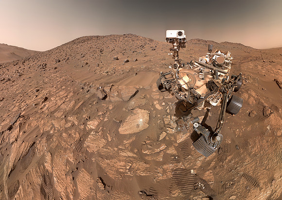 Perseverance at Cheyava Falls (Mars)