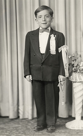 Gérard Raymond Dressed up for Communion