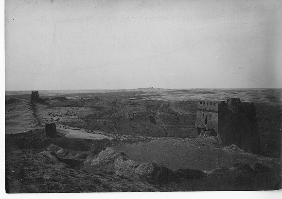 View of the Great Wall, showing encroaching sands, near Yulin, Shaanxi
