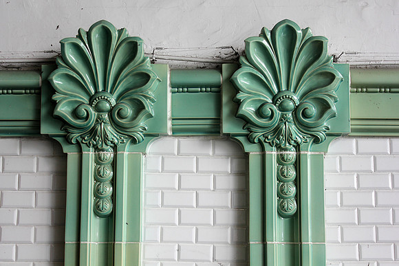 Beaux-Arts ceramic palmettes in the Gare d'Austerlitz station of the Paris Métro