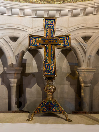 Altar Cross of the Resurrection Chapel