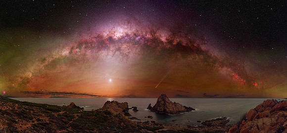 Milky Way & Comet A3 at Sugarloaf Rock, Western Australia