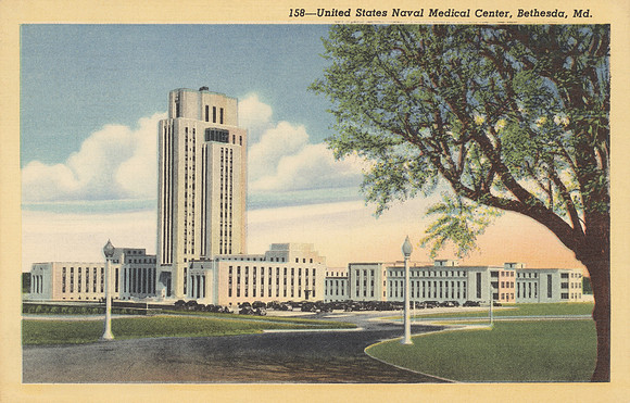 Vintage Postcard - United States Naval Medical Center, Bethesda, Md.