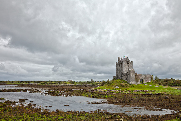 Dunguaire Castle