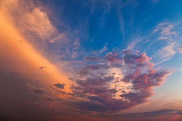 Vibrant Sunset Clouds