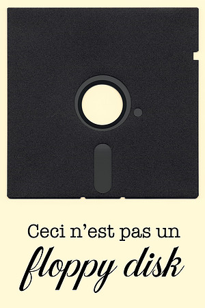Ceci n'est pas un floppy disk