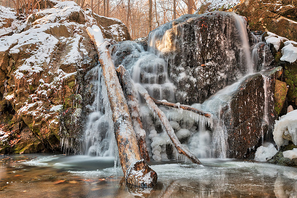 Frozen Cascade Falls