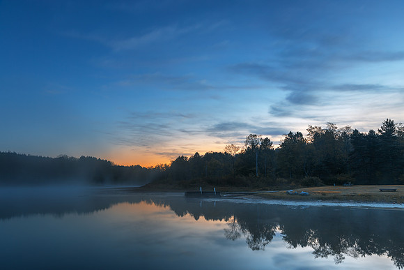 Pendleton Dawn Lake