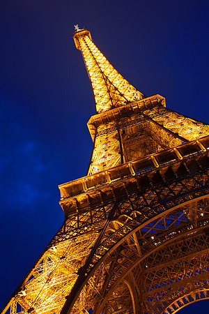 Eiffel Twilight Tower