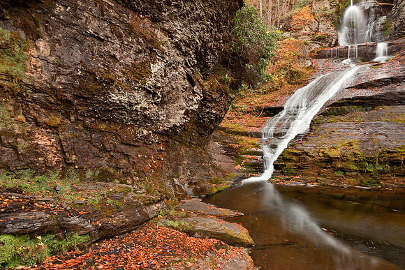 Dingmans Autumn Falls
