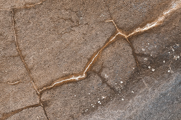 Lightning Grunge Cracks