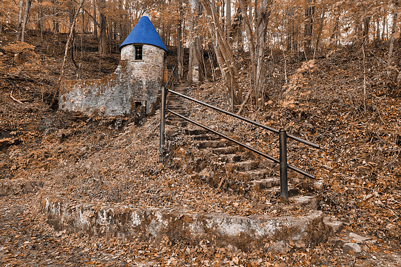 Rustic Blue Cap Castle