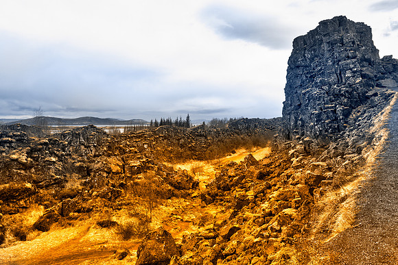 Golden Blues of Þingvellir
