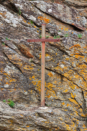 Saint-Malo Cliff Cross