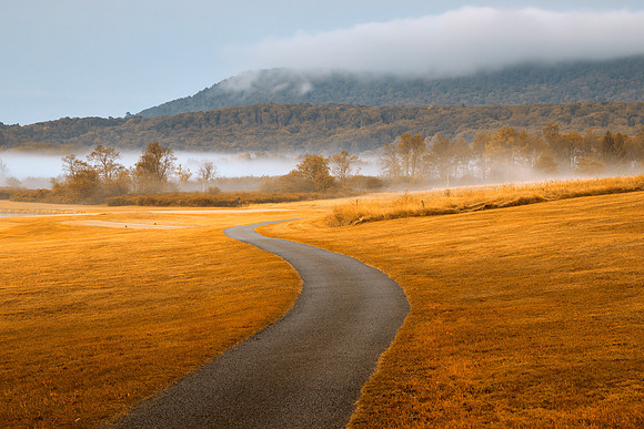 Misty Dawn Golf Course - Gold Fantasy