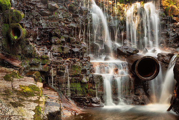 Shelving Rock Pipe Falls