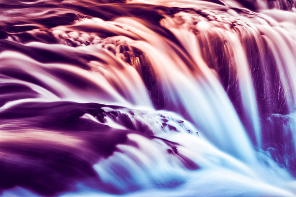 Kolufoss Color Leaks