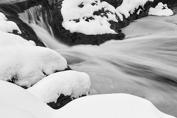 Croydon Winter Creek - Black & White