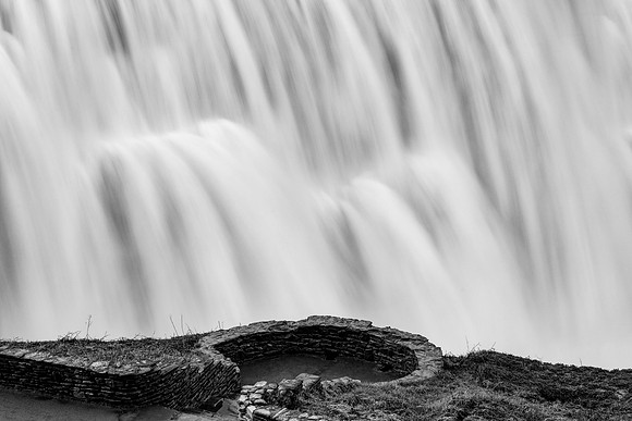 Keyhole Falls - Black & White