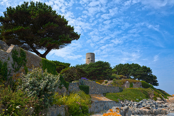 L'Eree Tower Bay