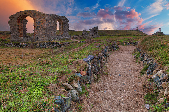Sacred Sunset Ruins