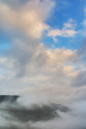 Lifting Lindy Point Fog