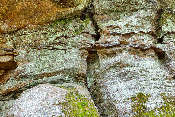 Kissing Stones