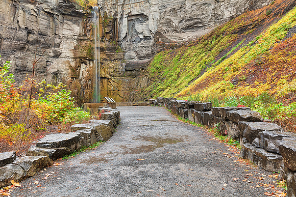 Leading Lines of Taughannock Falls