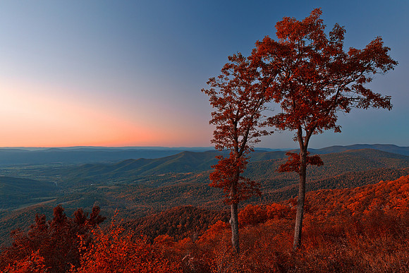 Shenandoah Twilight Overlook - Ruby Autumn