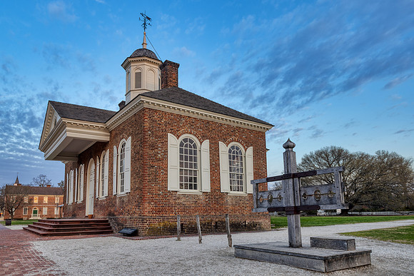 Pillory Courthouse