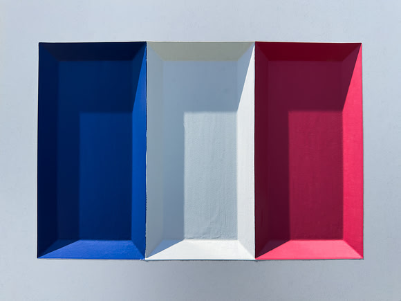 Shaded Flag - France